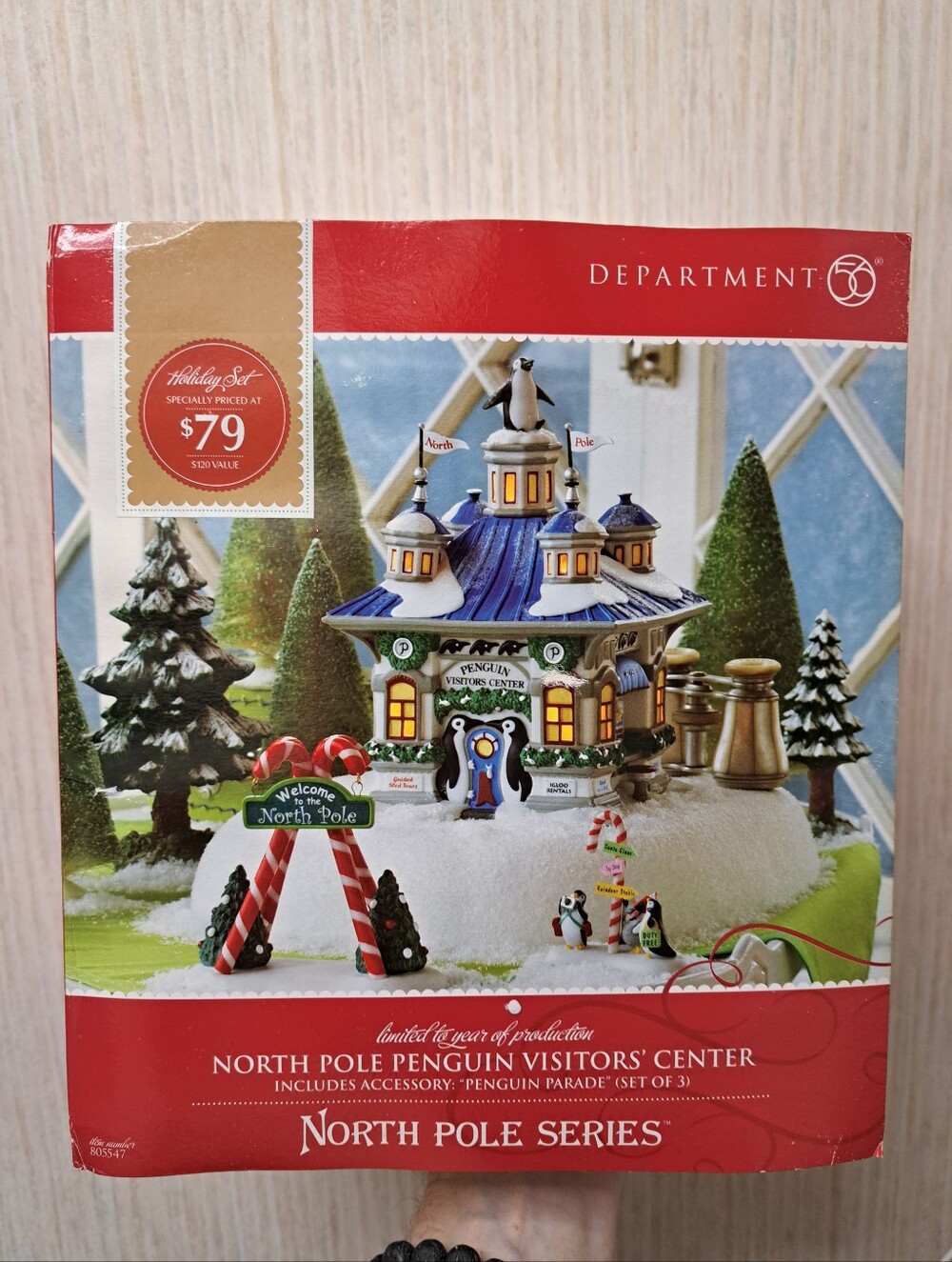 Dept 56 North Pole Penguin Visitor's Center COMPLETE/EUC/NORTH POLE SERIES